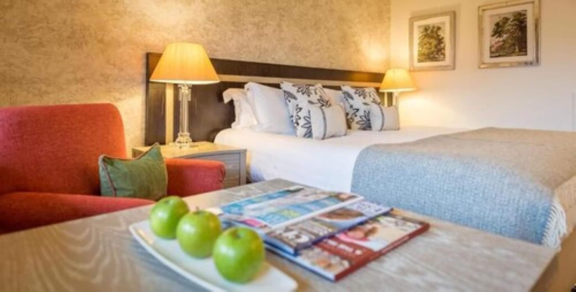 Careys Manor Hotel & Senspa Брокенхърст Екстериор снимка