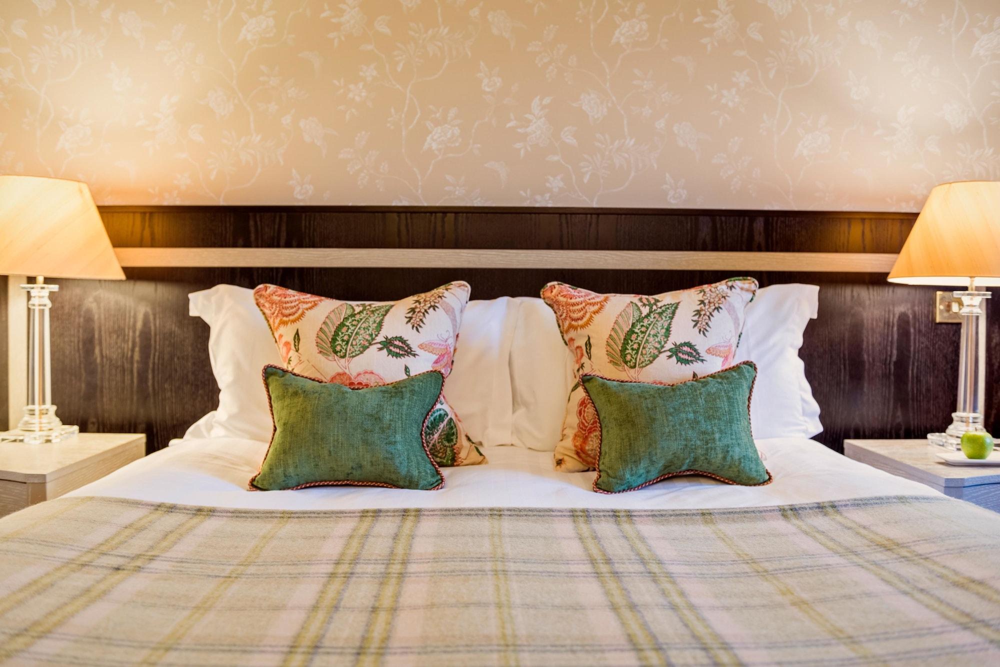 Careys Manor Hotel & Senspa Брокенхърст Екстериор снимка