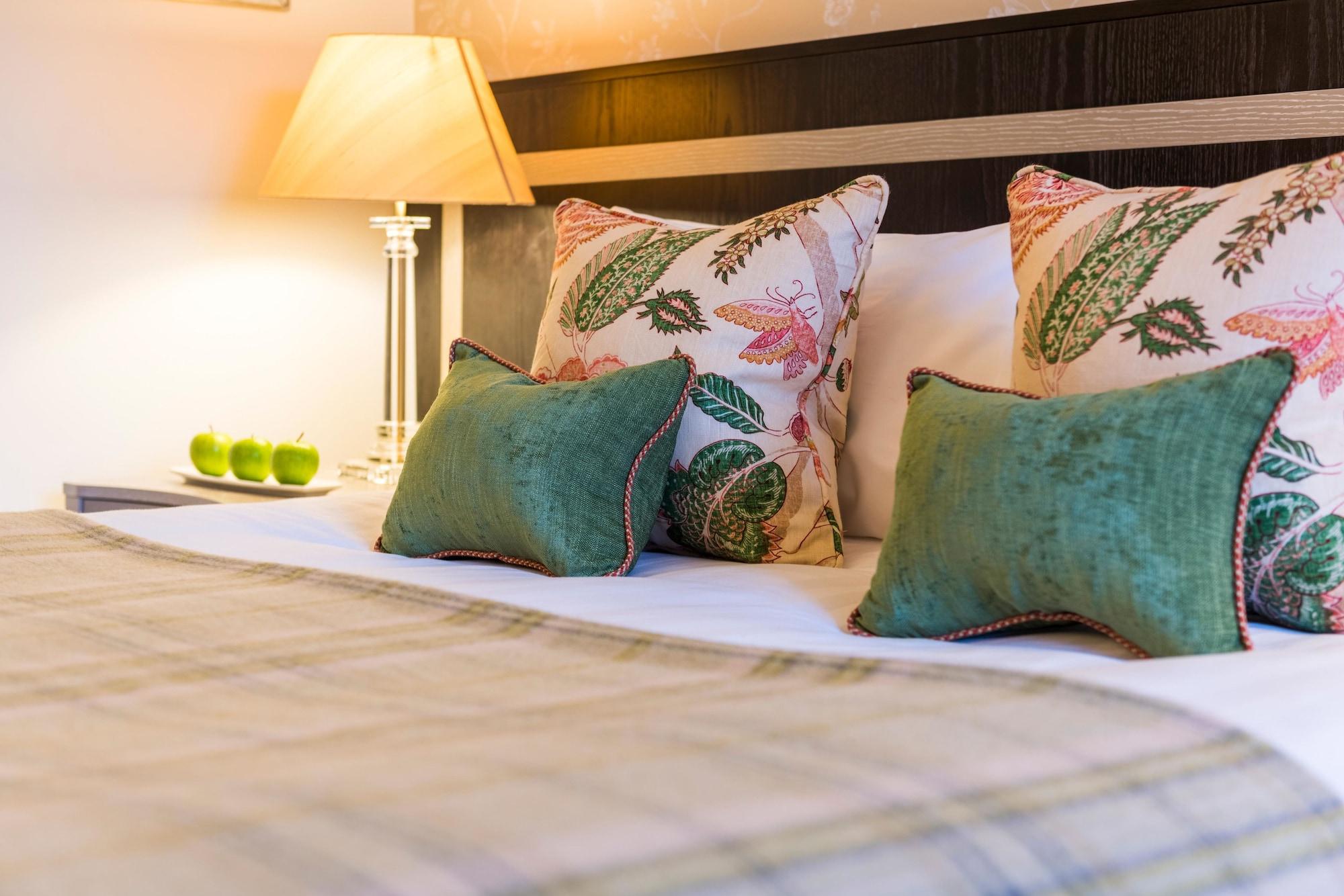 Careys Manor Hotel & Senspa Брокенхърст Екстериор снимка