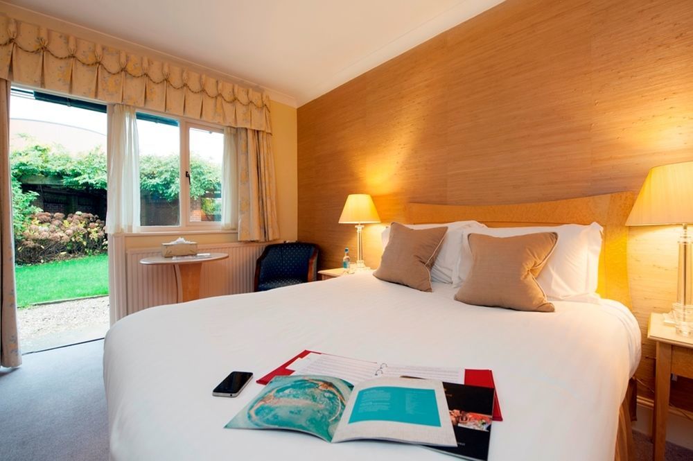 Careys Manor Hotel & Senspa Брокенхърст Екстериор снимка