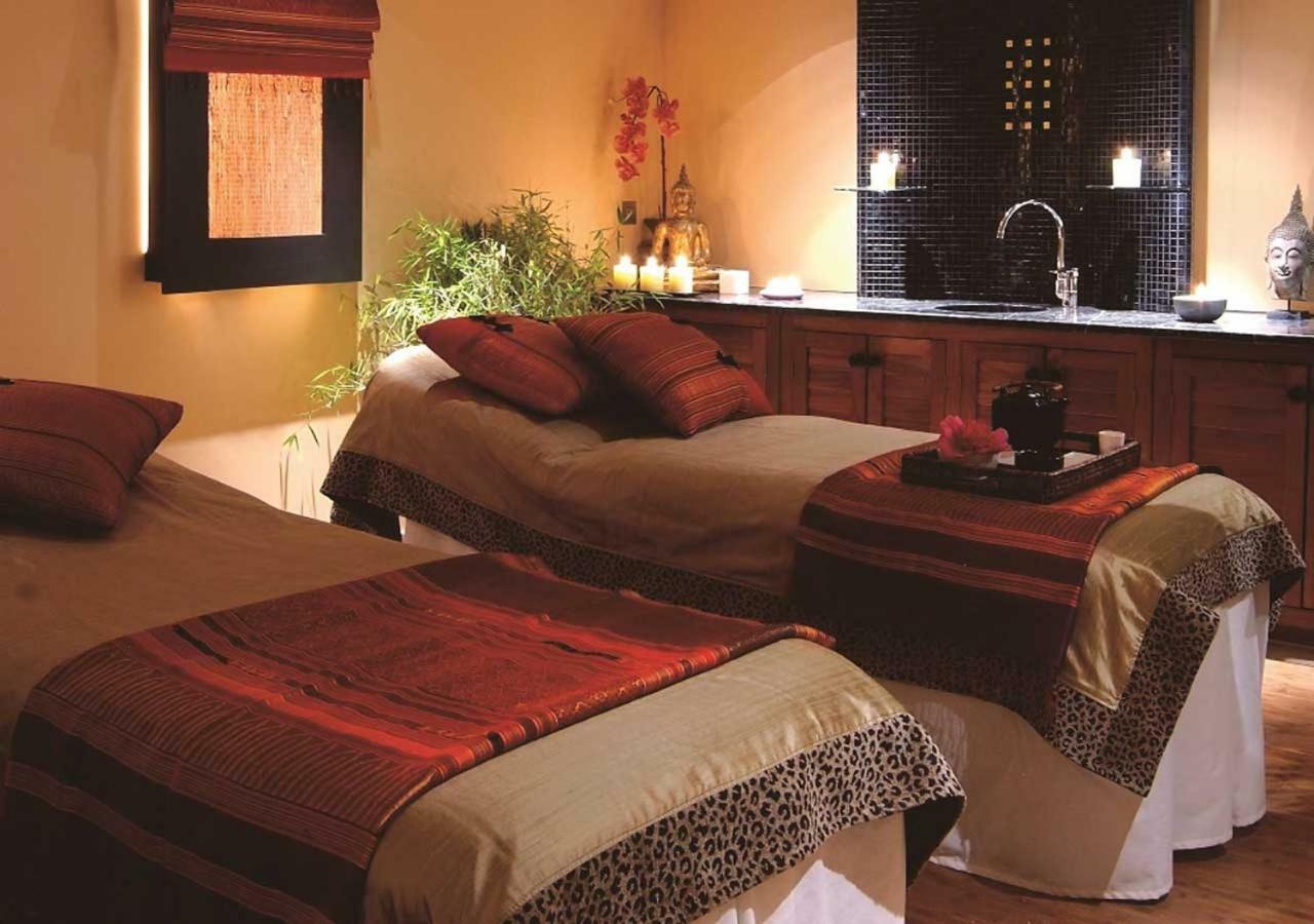 Careys Manor Hotel & Senspa Брокенхърст Екстериор снимка